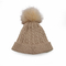 Het borduurwerk Unisex- breit Beanie Hats In White Chunky-Kabel breit de Zachte Warme Hoed van Pompom