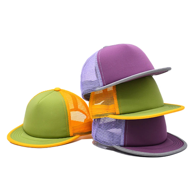 Hoge duurzaamheid Contrast steken Flat Rim Mesh Cap Met Snapback sluiting