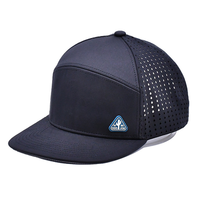 Zwart 6 Panel Trucker Snapback Hoed Structured Construction Custom Rubber Patch Logo Achter 4 Panel Laser Holes