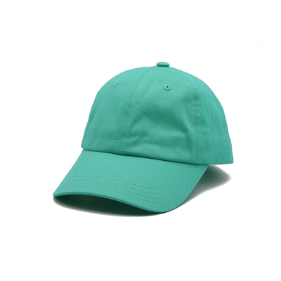 Versterkte katoenen honkbalpet met geborduurd logo, gebogen visor en aansluitende hechtingen