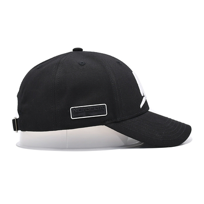 Aanpassen voorpaneel 6 panel geconstrueerde honkbalpet met geborduurd logo