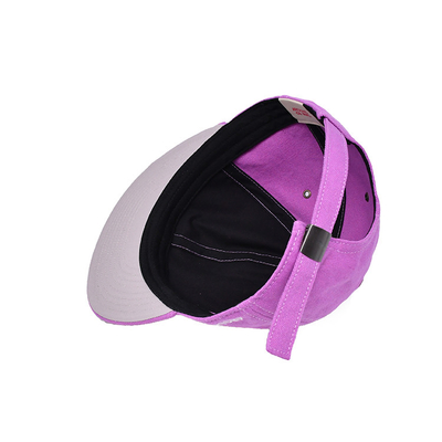 Persoonlijke Pink 6 Panel Snapback Cap met Flat Visor En 3D Borduur Logo