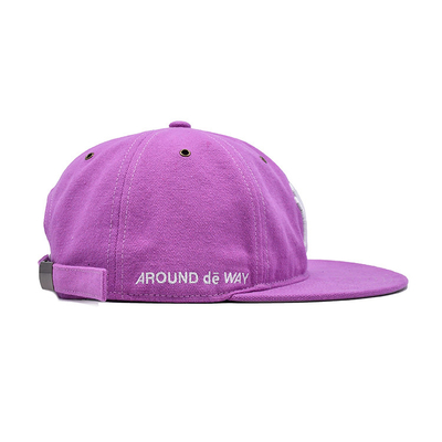 Roze platte rand snapback hoed met zelf stof sluiting en 3D borduren logo