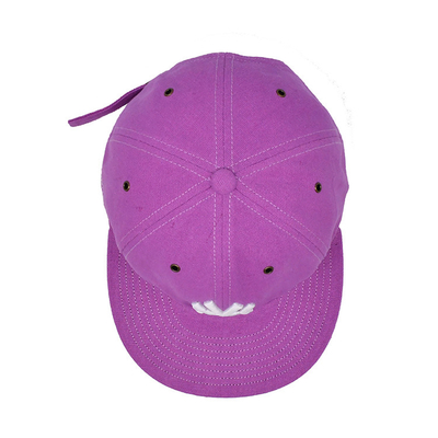Roze platte rand snapback hoed met zelf stof sluiting en 3D borduren logo