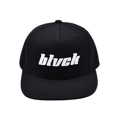 Custom rubber patch platte rand unisex snapback hoeden met borduur logo