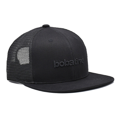 Unisex trucker cap met geborduurd logo en geweven label