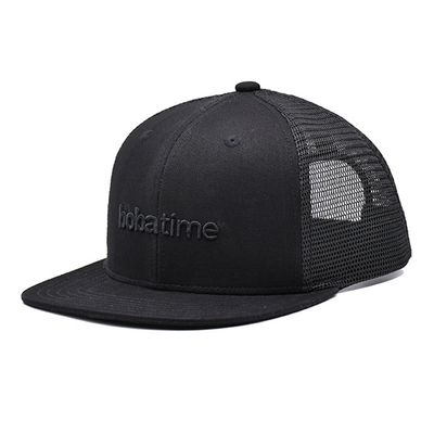 Unisex trucker cap met geborduurd logo en geweven label