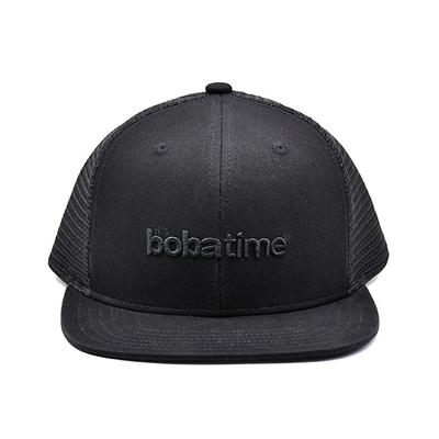 Unisex trucker cap met geborduurd logo en geweven label