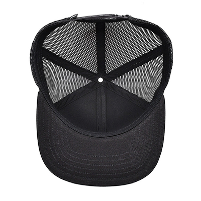 Unisex trucker cap met geborduurd logo en geweven label