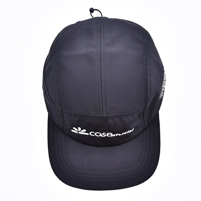 Hoogwaardige ongestructureerde 5-paneel camper hoed Custom Black Printing Nylon Running Cap met decoratieve zakken