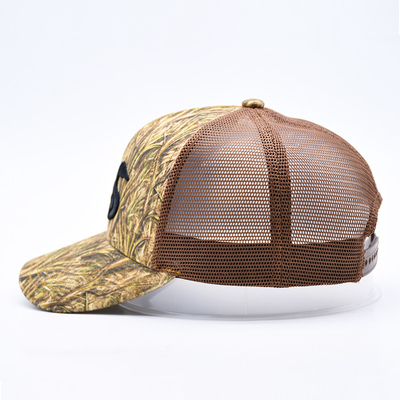 Fashion Design Curved Brim Sport 6 Panel Trucker Mesh Hoed Custom 3d Borduurwerk Camo Trucker Cap
