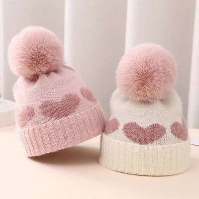 2024 Nieuwe Herfst Winter Baby gebreide hoeden Meisjes Acryl Bilayer Warm Kleuter Beanie Lief Hart Nieuwgeboren Hoed