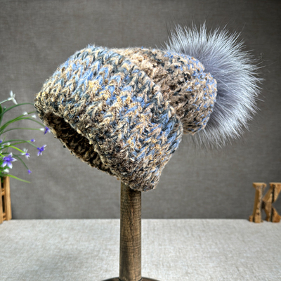 Vrouwen Nieuwe wol konijn bont bont pompom hoed olieverf stijl Outdoor Warm Skullies Beanie Winter cap