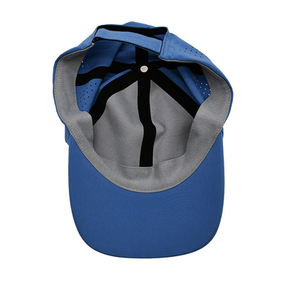 Groothandel Plain 6 Panel lichtgewicht Quick Dry Sports Baseball Cap Performance Laser Cut Hole Sport Papa Hoop