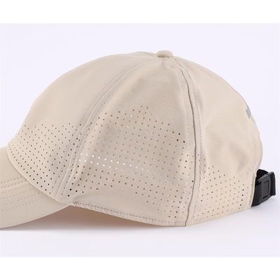 Groothandel Custom 6 Panel Unisex Laser Perforated Waterdicht Baseball Golf Cap Hoed Mesh Sport Hoeden