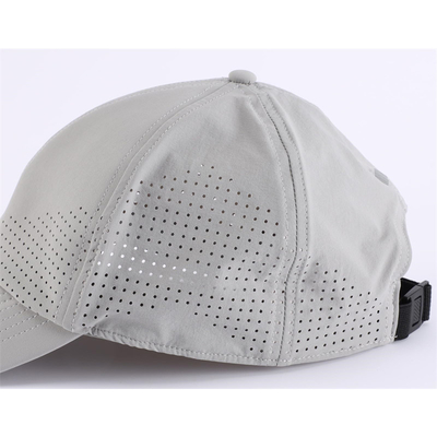Groothandel Custom 6 Panel Unisex Laser Perforated Waterdicht Baseball Golf Cap Hoed Mesh Sport Hoeden