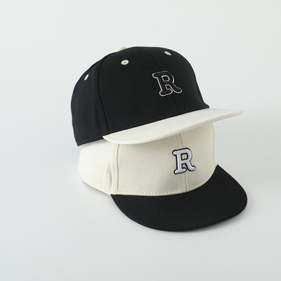 Hoogwaardige kinderen katoen platte rand sport hoed borduur brief kind outdoor snapback cap