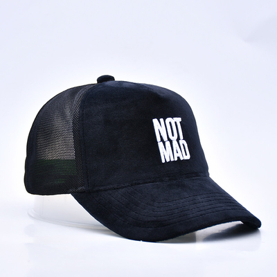 Hoog profiel geborduurde Suede Trucker Cap Custom Logo 5 Panel Mesh Trucker Hoed