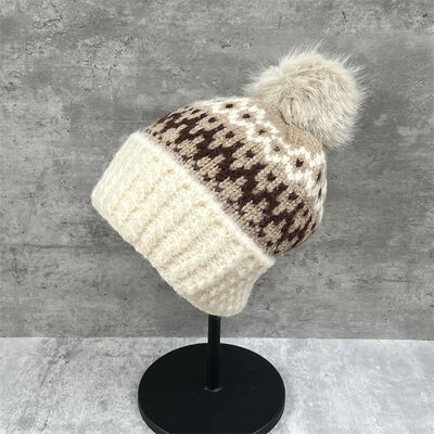 Pom Pom Skull Cap Beanie Winter Warm Stretch Fit voor Heren Dames Unisex Sport Buitenactiviteiten Aangepaste Logo Beanies