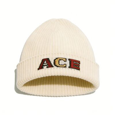 Aanpasbare hoeden van wol die een natuurlijke isolatie en een klassieke look bieden, perfect voor winterkledingcollecties