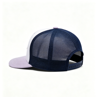 6 Panel Trucker Cap met katoenen zweetband Plastic Snapback sluiting en geconstrueerde vorm voor comfort en duurzaamheid